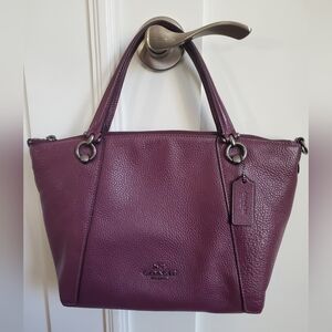 EUC Coach Kelsey Satchel in Plum Leather